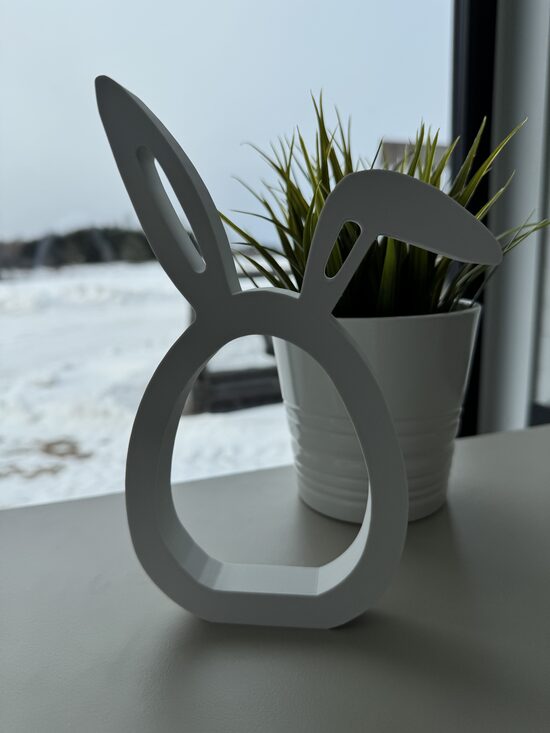 Dekors zaķa siluets